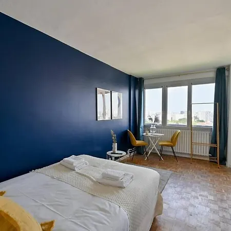 Studio 14eme Arrondissement Appartement *
